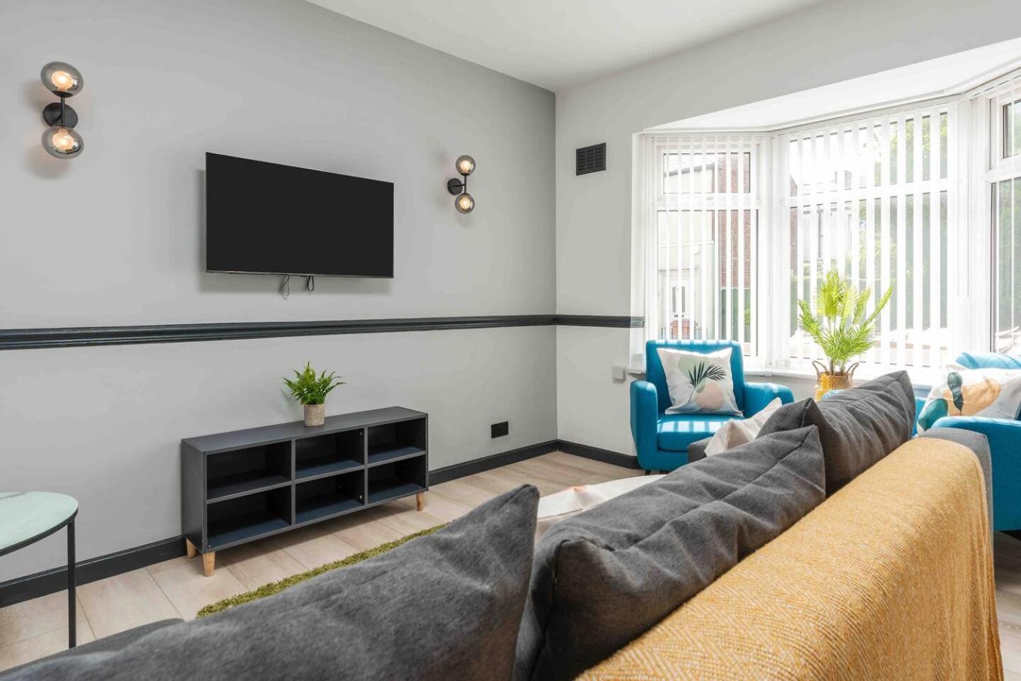 3-Bed Scouse House Near Anfield & Goodison Villa Liverpool Eksteriør billede